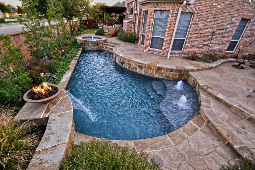 How to Design a Pool for Small Yards with Stunning Results