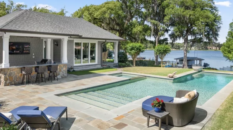 how to design a pool